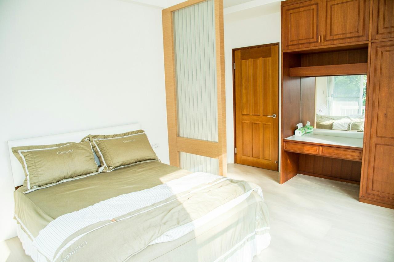 Mountain Homestay 6-8人包棟民宿 Xinhua Buitenkant foto