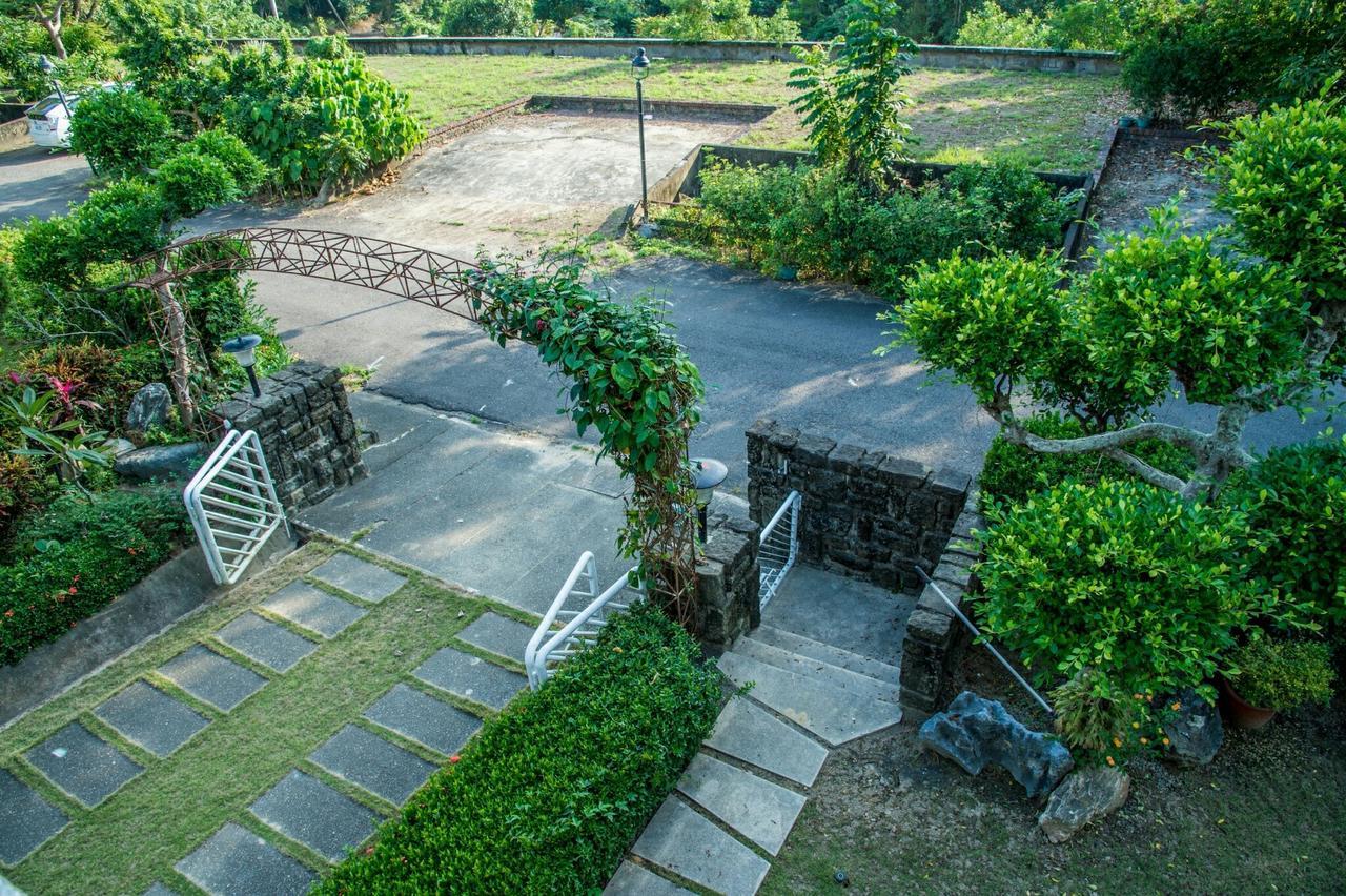 Mountain Homestay 6-8人包棟民宿 Xinhua Buitenkant foto